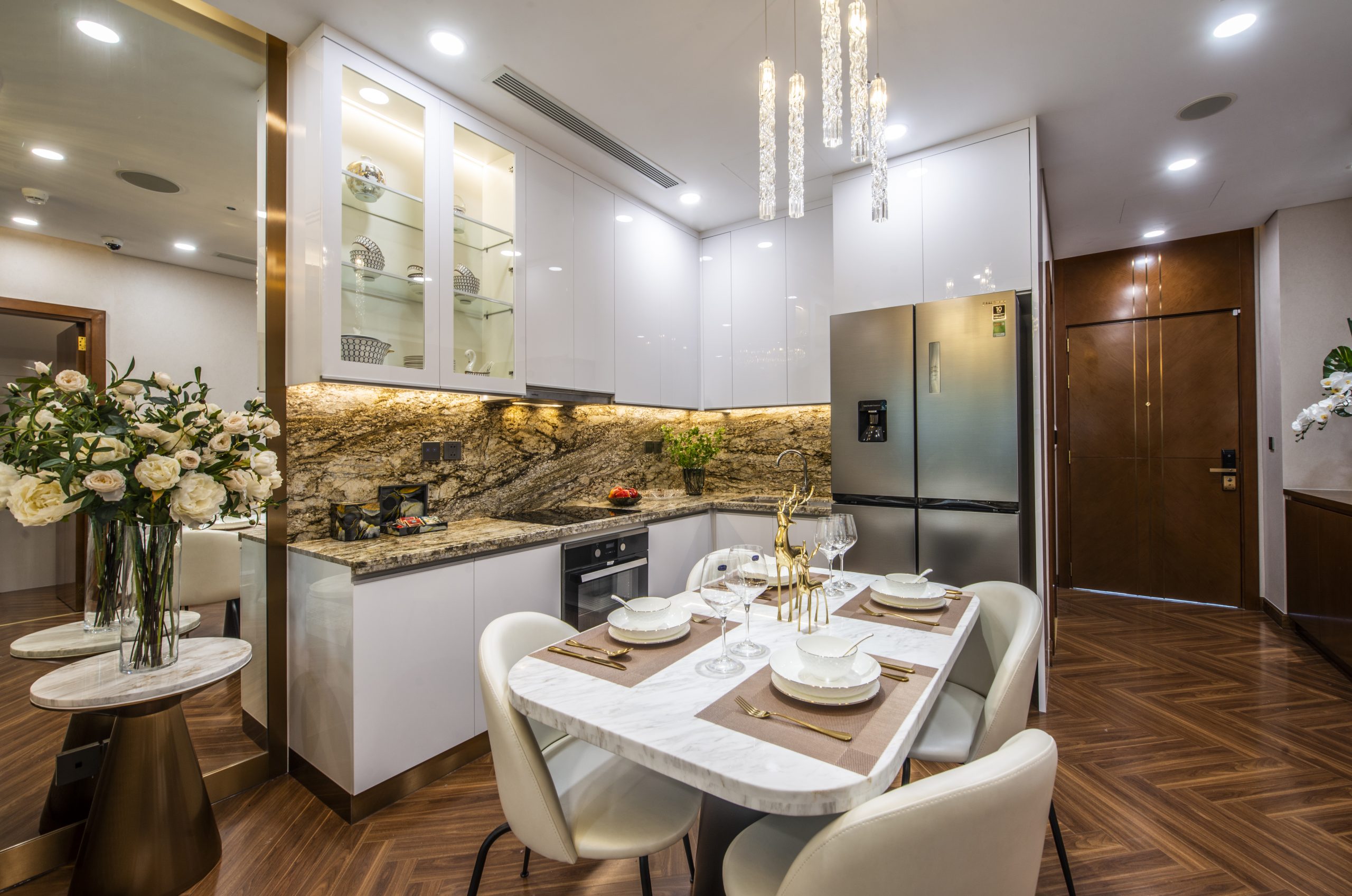 DIAMOND CROWN HAI PHONG