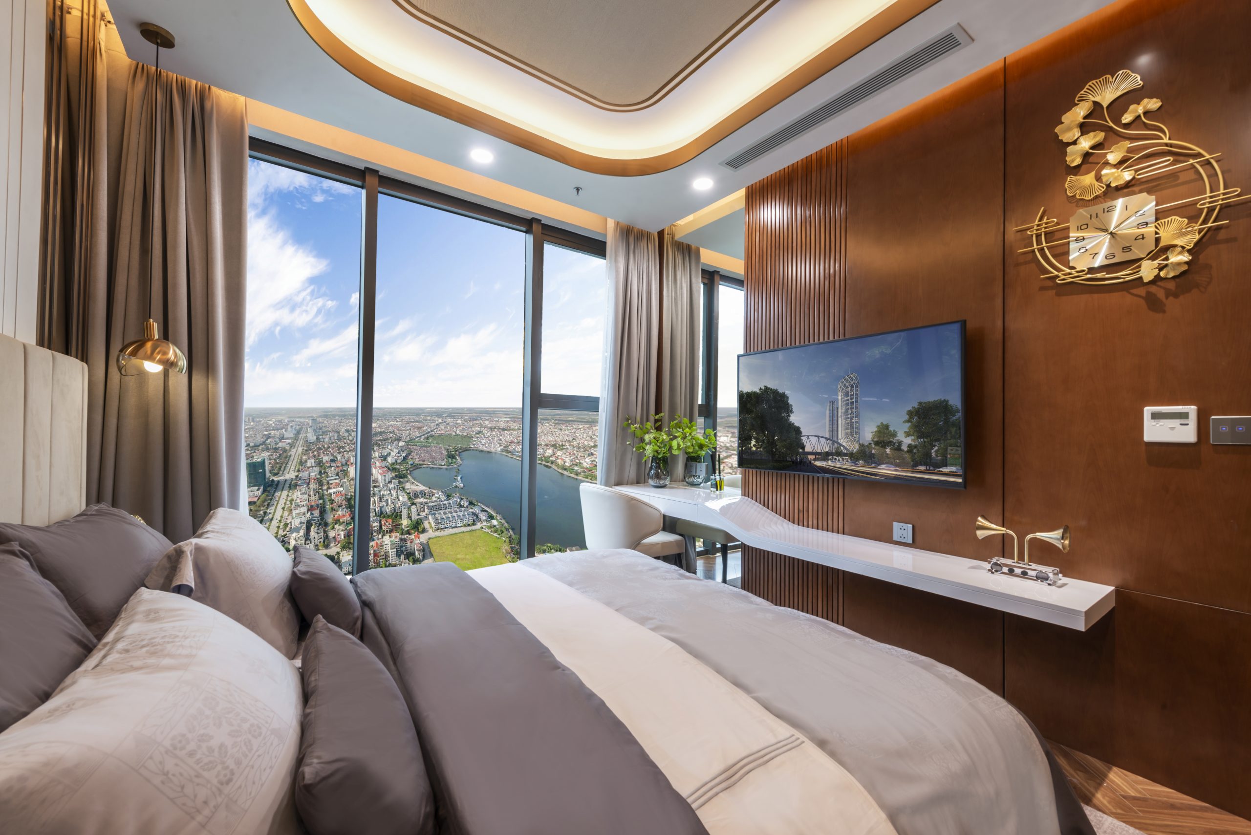 DIAMOND CROWN HAI PHONG